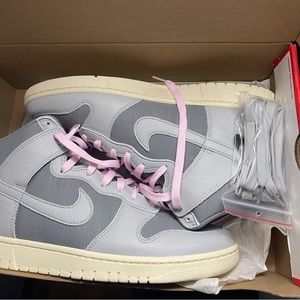 Nike Dunk Hi Retro…LT Smoke Gray